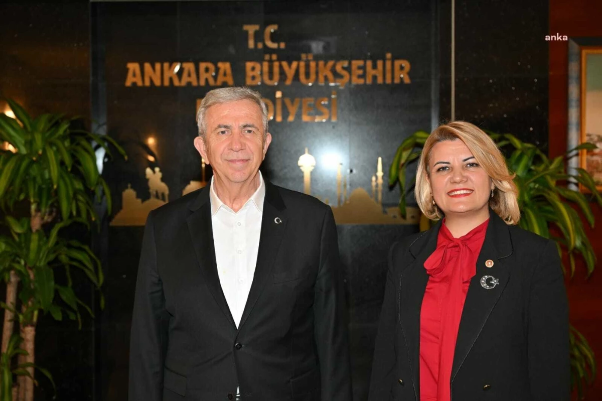 İzmit Belediye Başkanı Fatma Kaplan Hürriyet, Ankara Büyükşehir Belediye Başkanı Mansur Yavaş’ı Ziyaret Etti