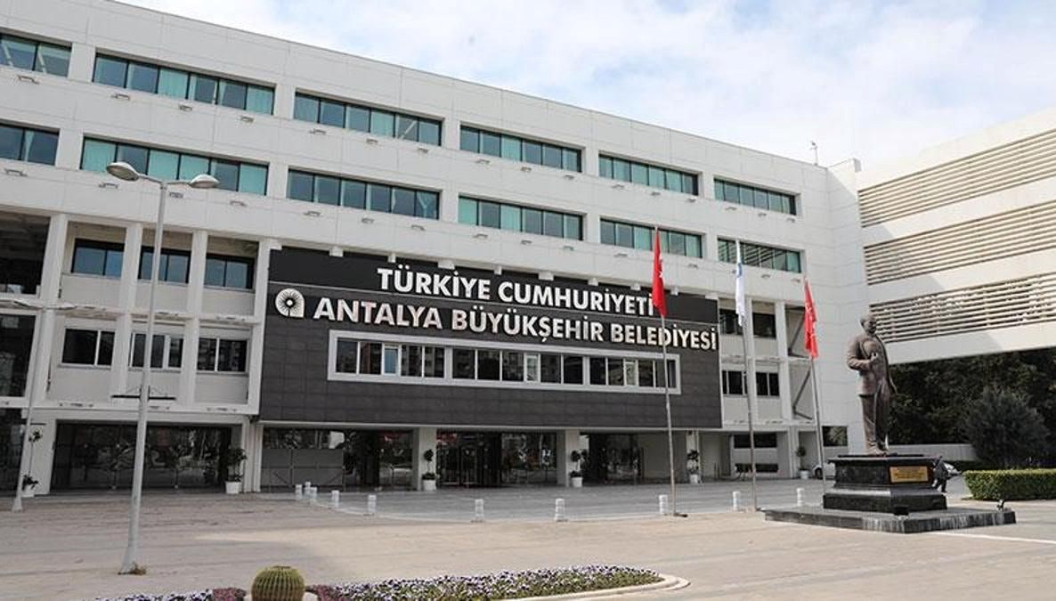 Antalya Büyükşehir Belediyesi’ne yeni operasyon: 6 gözaltı