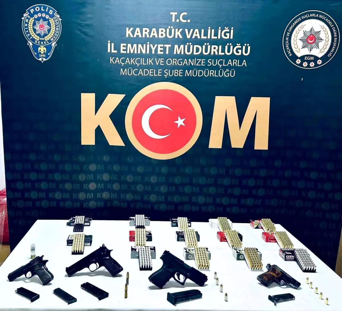 karabukte ruhsatsiz silah operasyonu iki supheli yakalandi eIvaGmZu.jpg