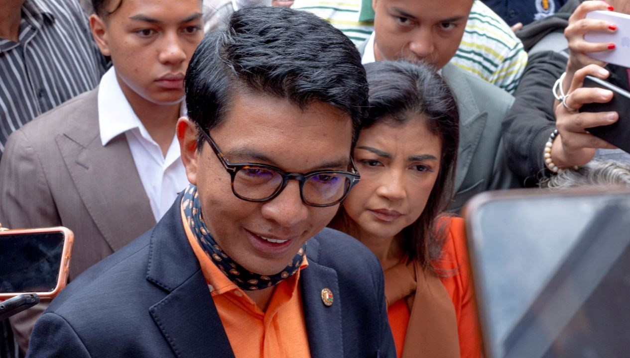 madagaskarda devrik cumhurbaskani rajoelina vatandasliktan cikarildi IAmtXLZO.jpg