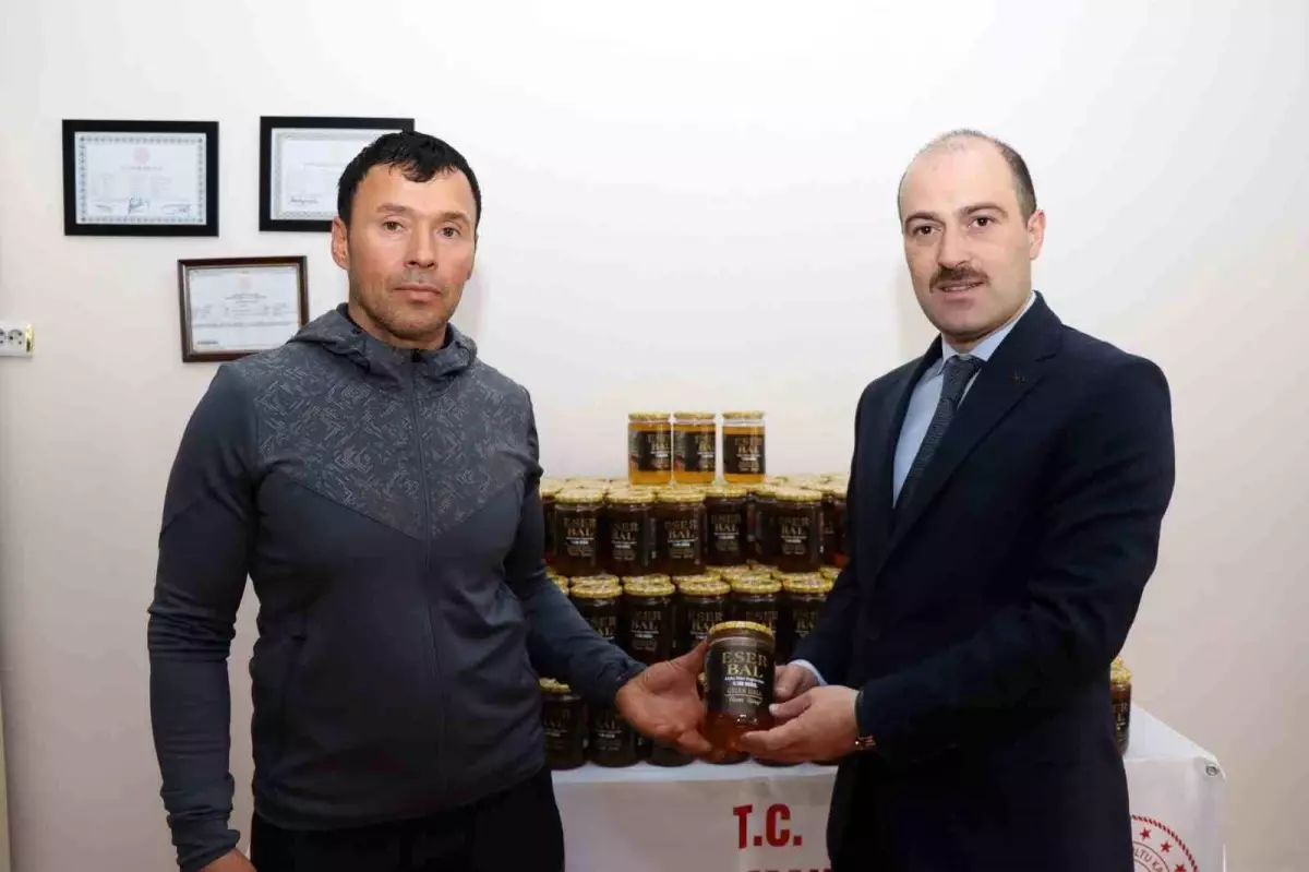 organik bal ureticisinden ihtiyac sahiplerine bagis H2glpm4N.jpg