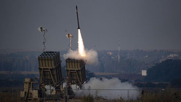 skandal teklifi yunanistan gazetesi duyurdu adalara israil fuzesi 1VG34xBI.jpg