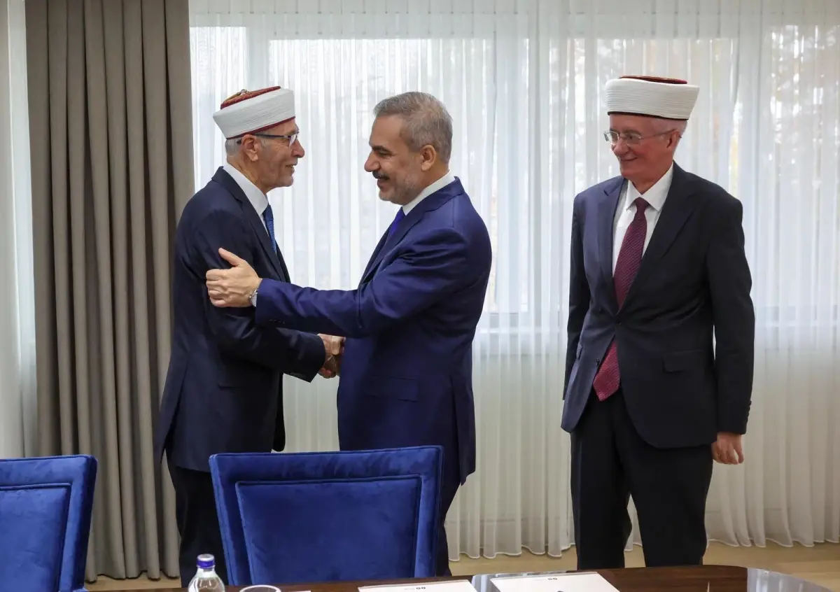 hakan fidan bati trakya turk azinligi danisma kurulunu kabul etti AUQ1GKf8.jpg