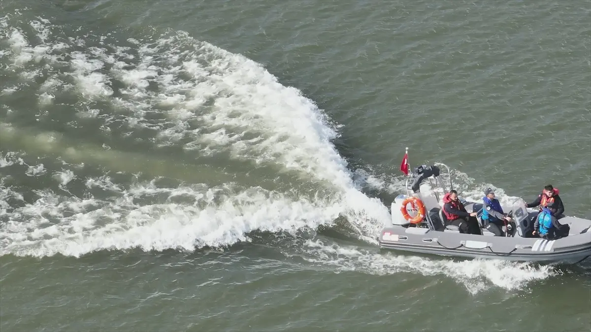 meric nehrinde zodyak botla devriye p5D7j76L.jpg