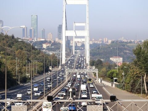 Bayramda Köprü, Otoyol ve Toplu Ulaşım Ücretsiz Olacak: Detaylar Açıklandı